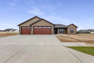 208 42nd Ave NE, Great Falls, MT 59404
