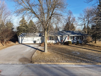 1002 11th St, Westbrook, MN 56183
