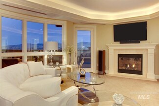 3059 W Crescent Rim Drive # 303 Unit 303, Boise, ID 83706