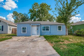 6807 Goforth St, Houston, TX 77021