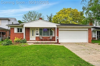 14846 Lakewood Dr, Plymouth, MI 48170