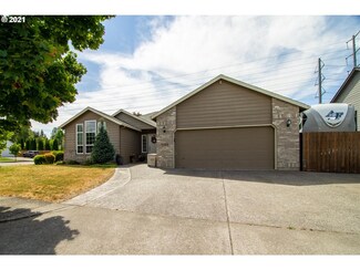 3561 NE 218th Ave, Fairview, OR 97024