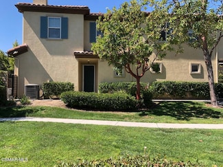 6809 Simmons Way, Moorpark, CA 93021
