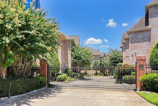 2603 W Lane Dr Unit E, Houston, TX 77027