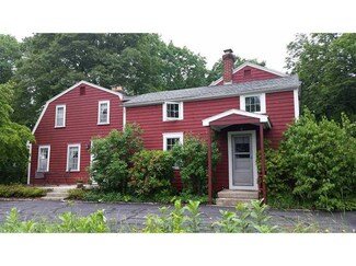 22 Whittier Dr, Johnston, RI 02919