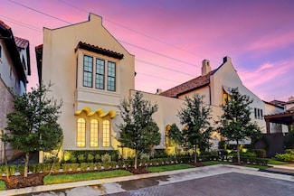 1104 Mosaico Ln, Houston, TX 77055