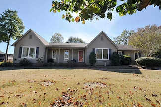 1303 Kincannon St, Tupelo, MS 38804