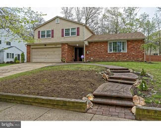 1816 Cardinal Lake Dr, Cherry Hill, NJ 08003