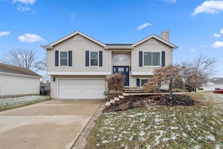 33 Mallard Pointe Dr, O Fallon, MO 63368