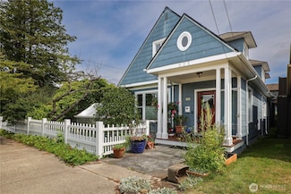 505 K St, Hoquiam, WA 98550