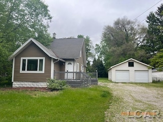 6730 Summerfield Rd, Temperance, MI 48182