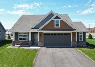 25329 Farmstead Ln, Wyoming, MN 55092