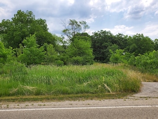 1999 N Fuller Rd, Gurnee, IL 60031