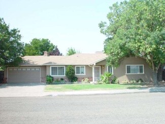 524 Adams Dr, Chowchilla, CA 93610