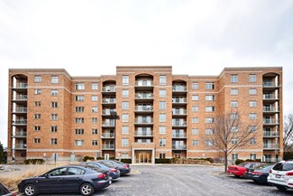 6815 N Milwaukee Ave Unit 603, Niles, IL 60714
