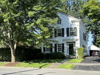 113 S William St, Johnstown, NY 12095
