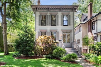 730 Judson Ave, Evanston, IL 60202