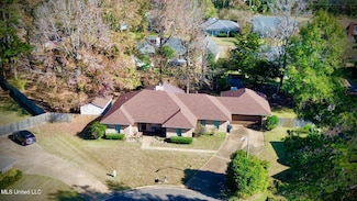 14 Eastgate Ct, Brandon, MS 39042