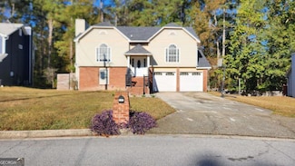 6305 Emerald Pointe Cir, Atlanta, GA 30349