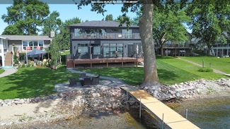 24409 178th St, Okoboji, IA 51355