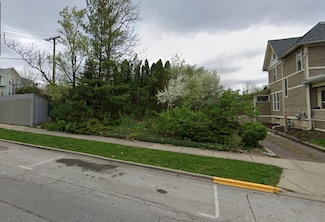 231 W Downer Place, Aurora, IL 60506