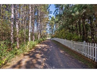9656 68th Ct N, Stillwater, MN 55082