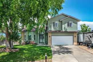 523 W Hook Dr, Pueblo, CO 81007