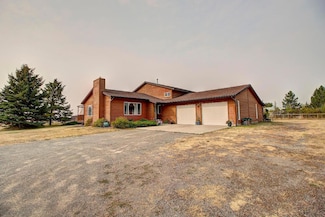 100 Wildflower Ln, Columbia Falls, MT 59912