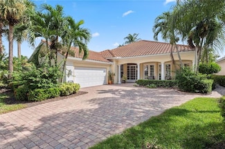 2881 Hatteras Way, Naples, FL 34119