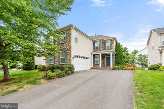 42030 Zircon Dr, Stone Ridge, VA 20105