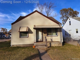 110 Hamata Ave, Hazel Park, MI 48030