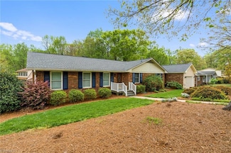 3106 Rolling Rd, High Point, NC 27265