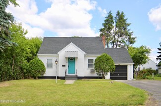 96 Linda Ln, Schenectady, NY 12304