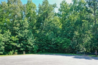 4015 Fouts Dr, Cumming, GA 30028