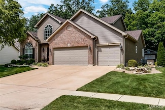 310 Highland Meadows Ct, Wentzville, MO 63385