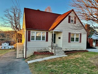 870 Shenandoah Ave, Bluefield, WV 24701