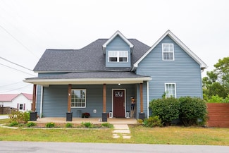 12 W Everett St, Sparta, TN 38583