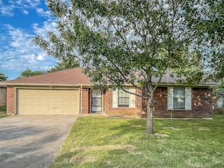 7016 Yorkston St, Watauga, TX 76148