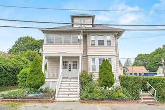 63-65 Arnold St, Methuen, MA 01844