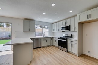 4855 San Sebastian Ave, Las Vegas, NV 89121