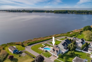35 Soundview Ave, Old Saybrook, CT 06475