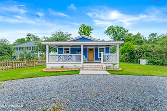 755 E Second St, Pass Christian, MS 39571