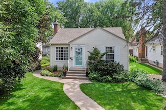 2605 Robbins St, Minneapolis, MN 55410