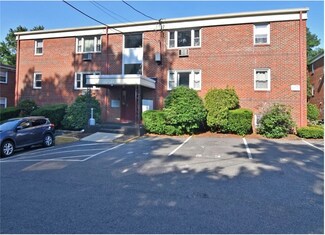 2160 Mineral Spring Ave Unit F2, North Providence, RI 02911