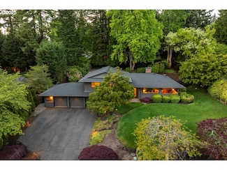 10205 SW Arborcrest Way, Portland, OR 97225