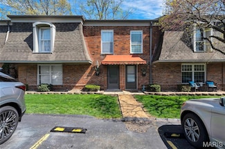 4334 Chateau de Ville Dr Unit 11A, Saint Louis, MO 63129