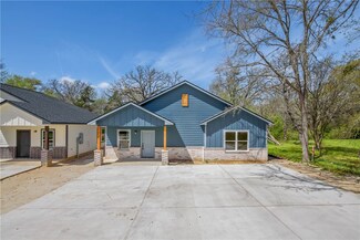 2006 Stevens Dr, Bryan, TX 77803