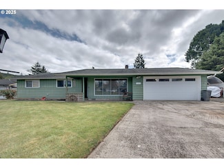 92700 Holly Ln, Astoria, OR 97103