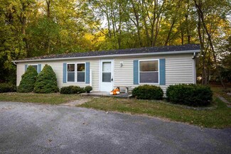 5112 E Grant St, Knox, IN 46534