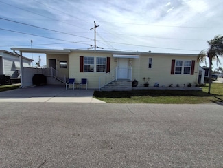 2050 Champion St, Sarasota, FL 34231